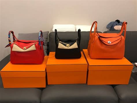 sizes of hermes lindy bag|Hermes lindy 30 bag.